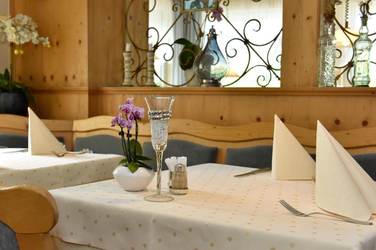 Hotel Restaurant Zum Schiffchen 梅因塔尔 外观 照片