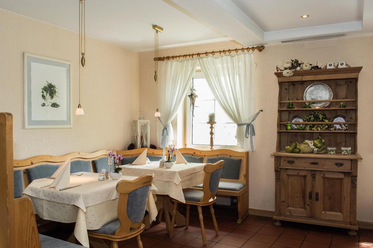 Hotel Restaurant Zum Schiffchen 梅因塔尔 外观 照片